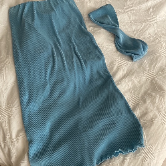 Princess Polly Satin Wrinkle Set - Picture 3 of 3